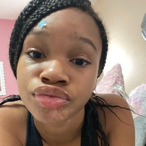 Meet your Posher, Leigha